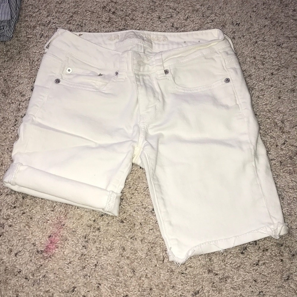 White American Eagle Shorts